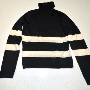 Ann Taylor cropped turtleneck